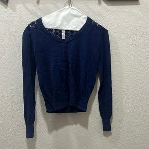 Girl’s 10/12 navy sweater